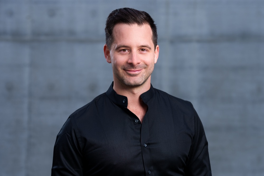Studio portrait, black shirt
