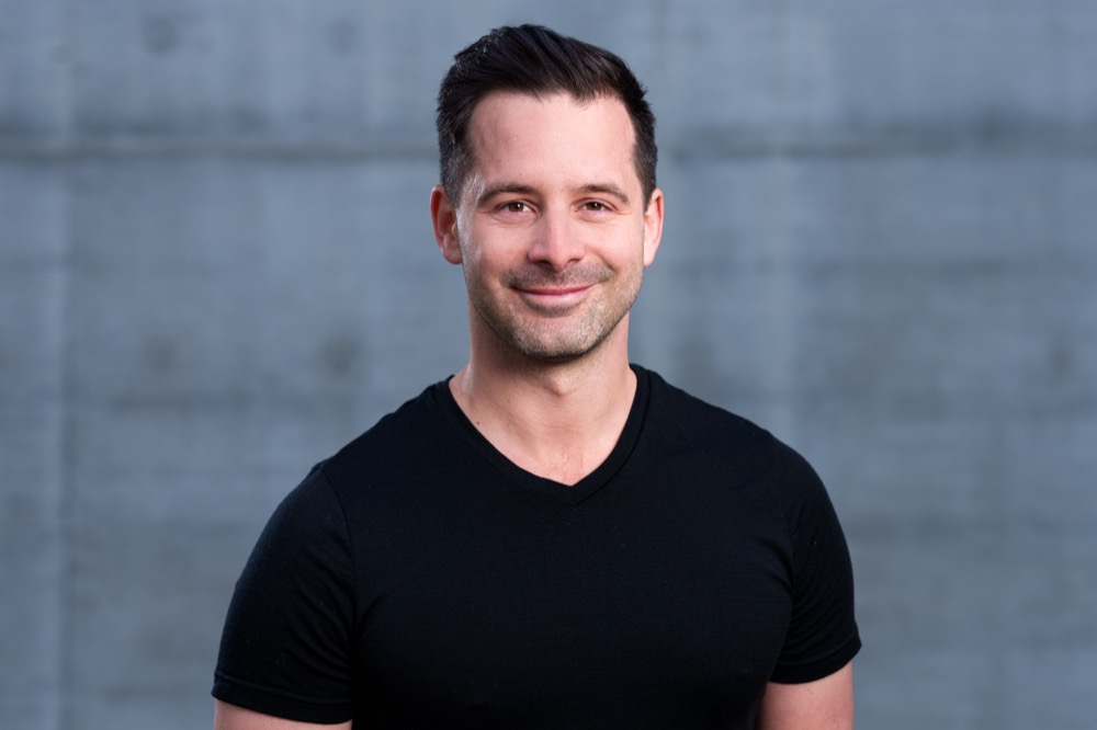 Studio portrait, black t-shirt